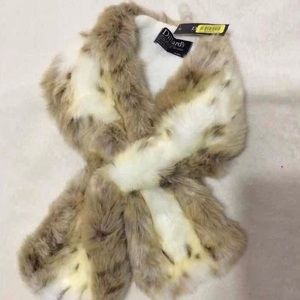 Stole/ fur collar/ fur scarf